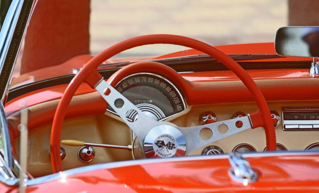 red car