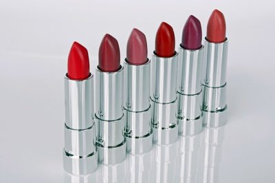 What Your Lipstick Color Might Say About You image-478