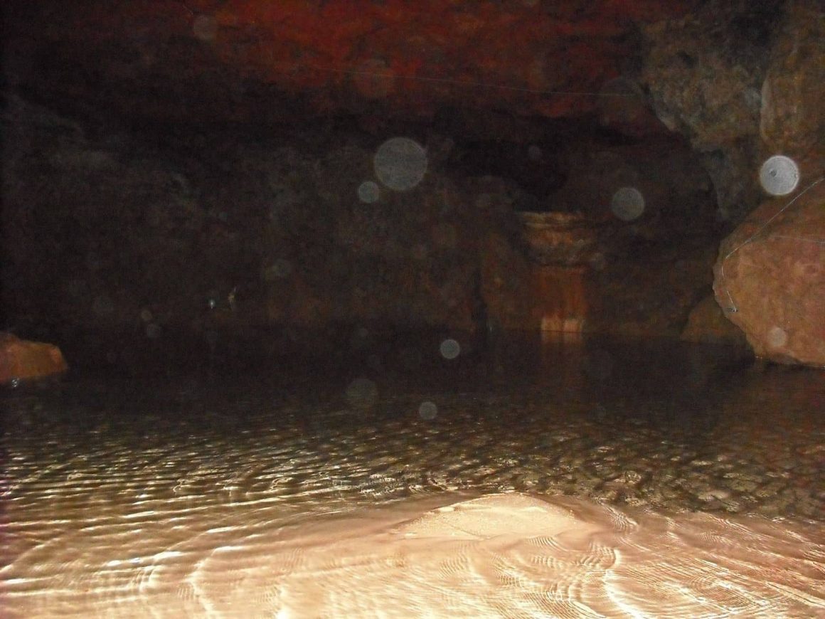 Understanding Ghost Orb Colors and Their Paranormal Meanings