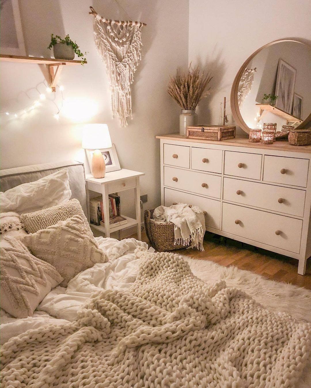 13 small bedroom ideas 210921