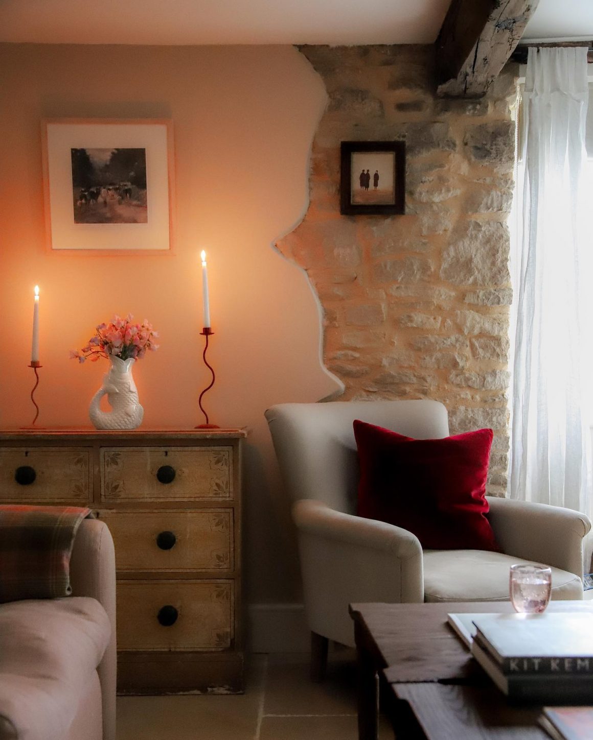 Best Colours to Go With Red: Proven Tips for Perfect Match