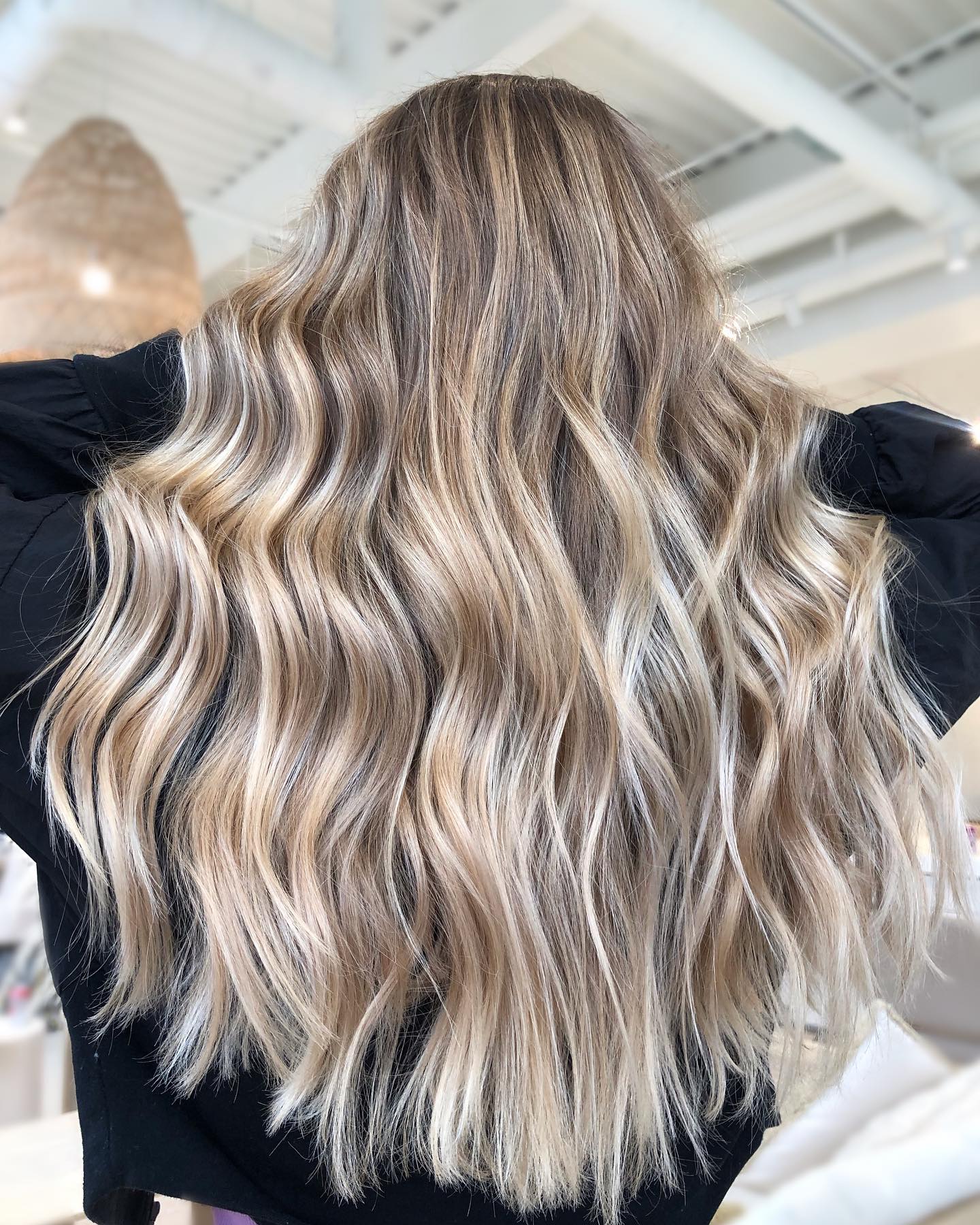 50+ Trendy Hair Colour For Every Women : Beige Champagne Blonde