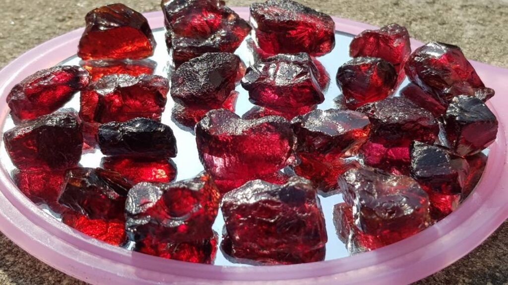 natural garnet