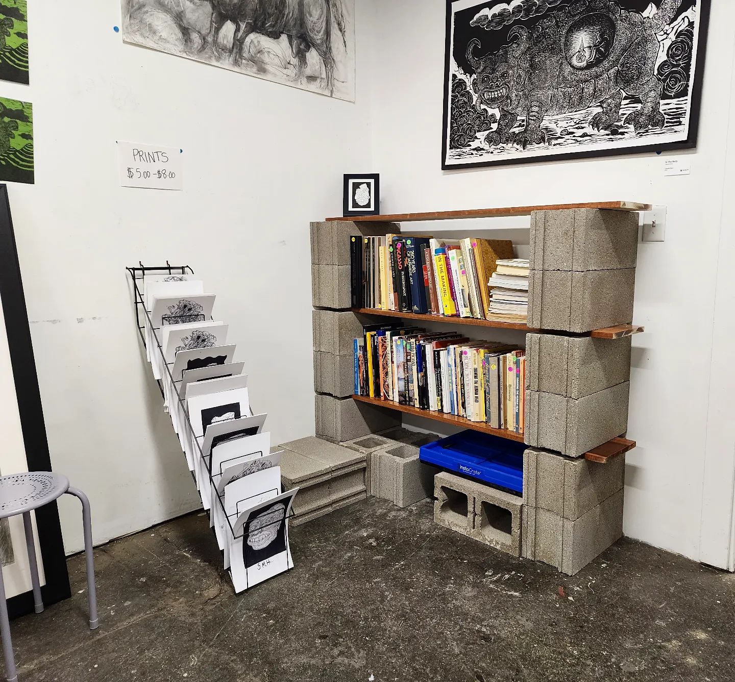 20+ Creative Ways to Decorate with Cinder Blocks in 2023 Color Psychology