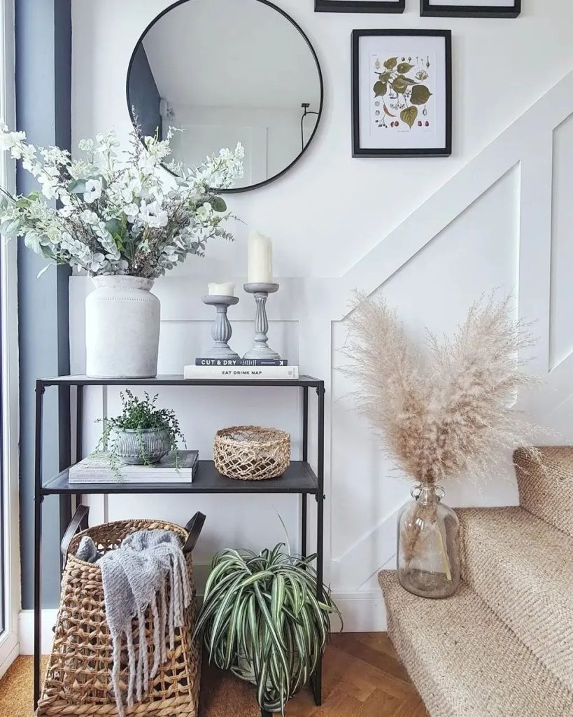 Stairway Decorating Ideas – Transform Your Home’s Entrance