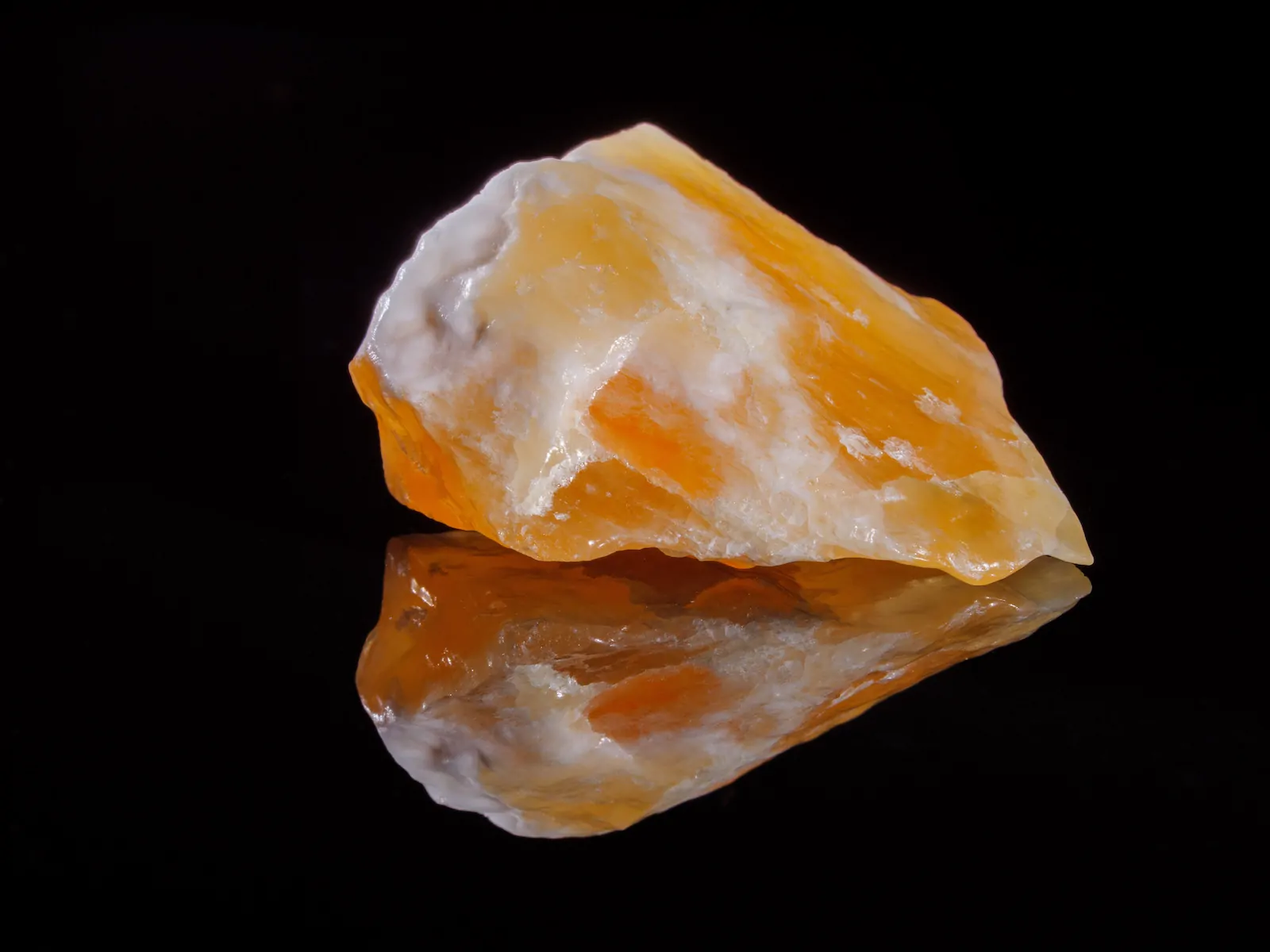 orange calcite